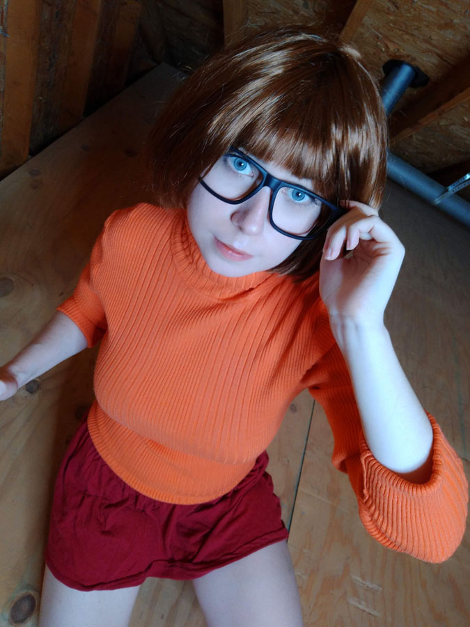 Velma cosplay xxx