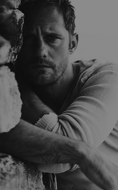 Alexander Skarsgard  - Page 2 GNUQuk63_o