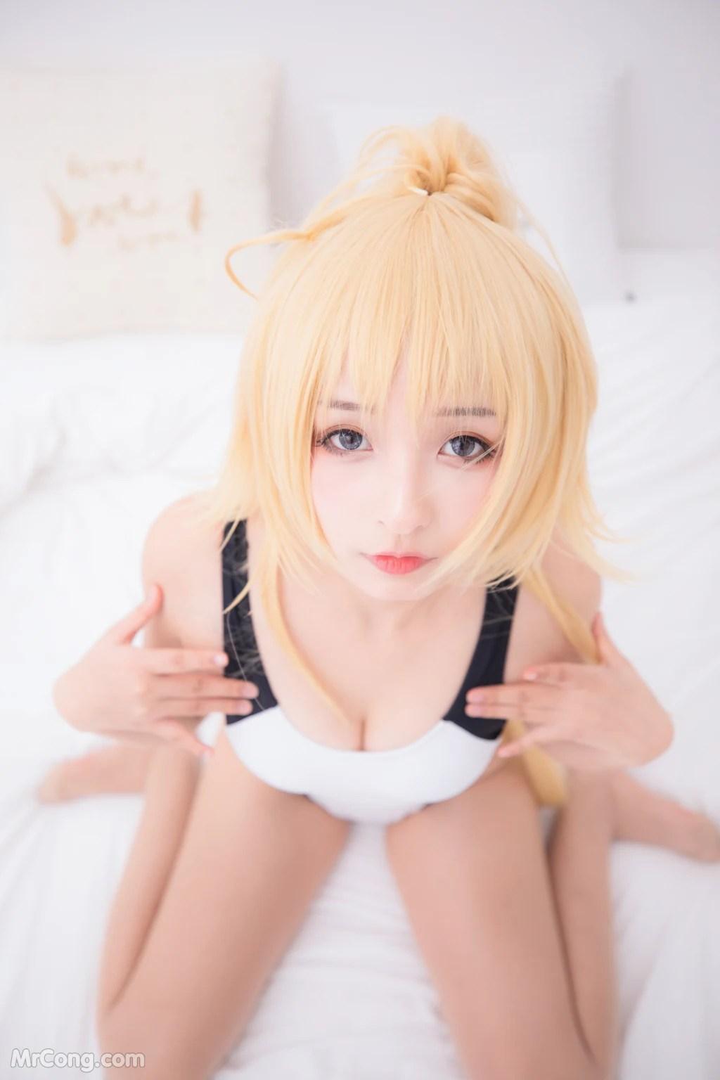 Coser@神楽坂真冬 Vol.036: 电子相册-白贞德《Swimingthedrea》(150 photos)(93)