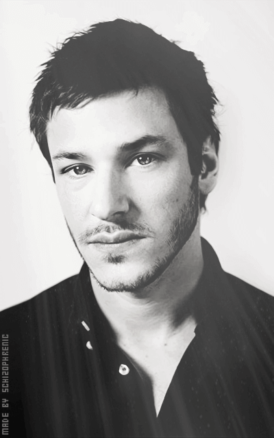 Gaspard Ulliel ZwApce55_o