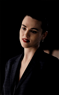 Katie McGrath ZaByS9n8_o