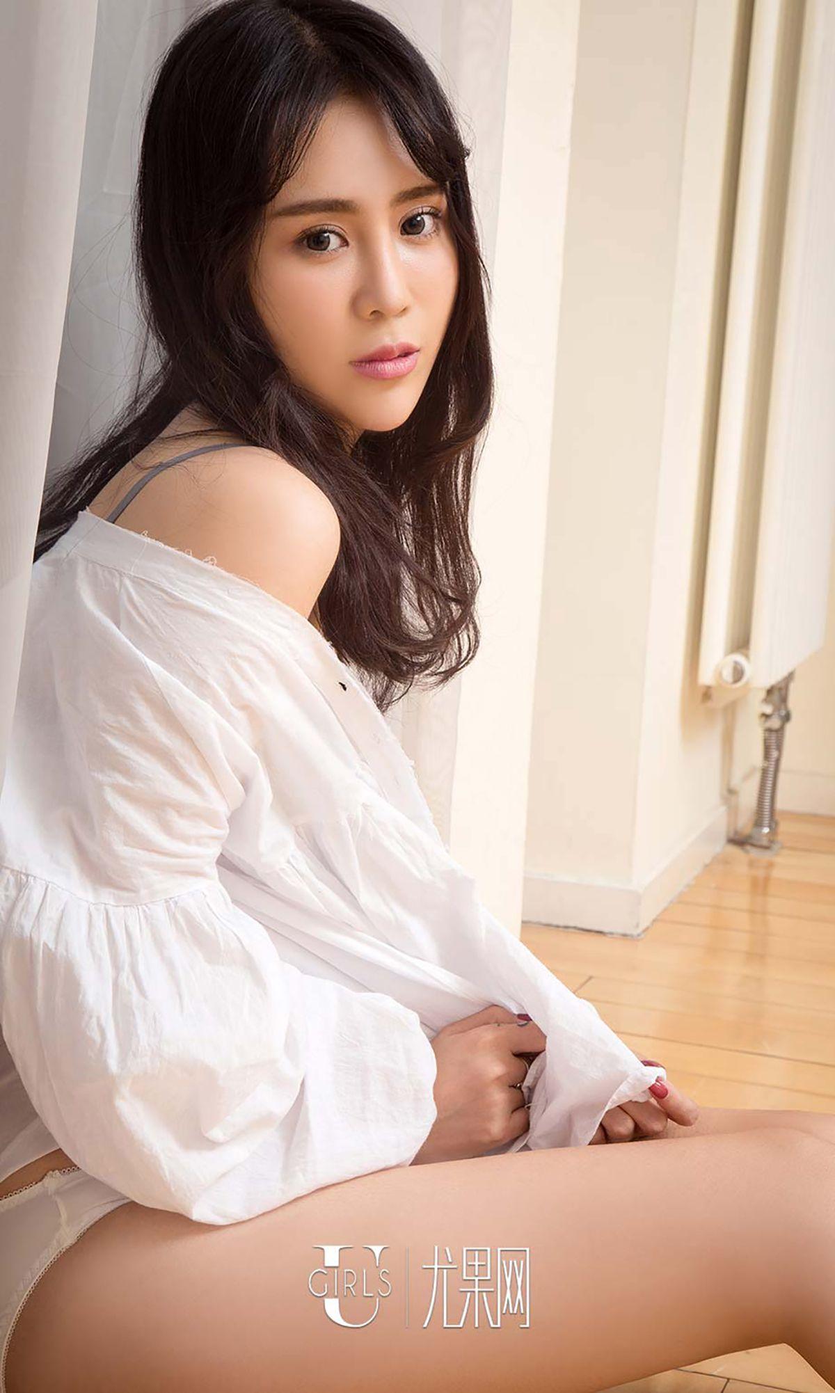 Nicky《清纯花臂娘》 [爱尤物Ugirls] No.487 写真集(24)