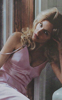 Sienna Miller - Page 5 L95FwoBB_o