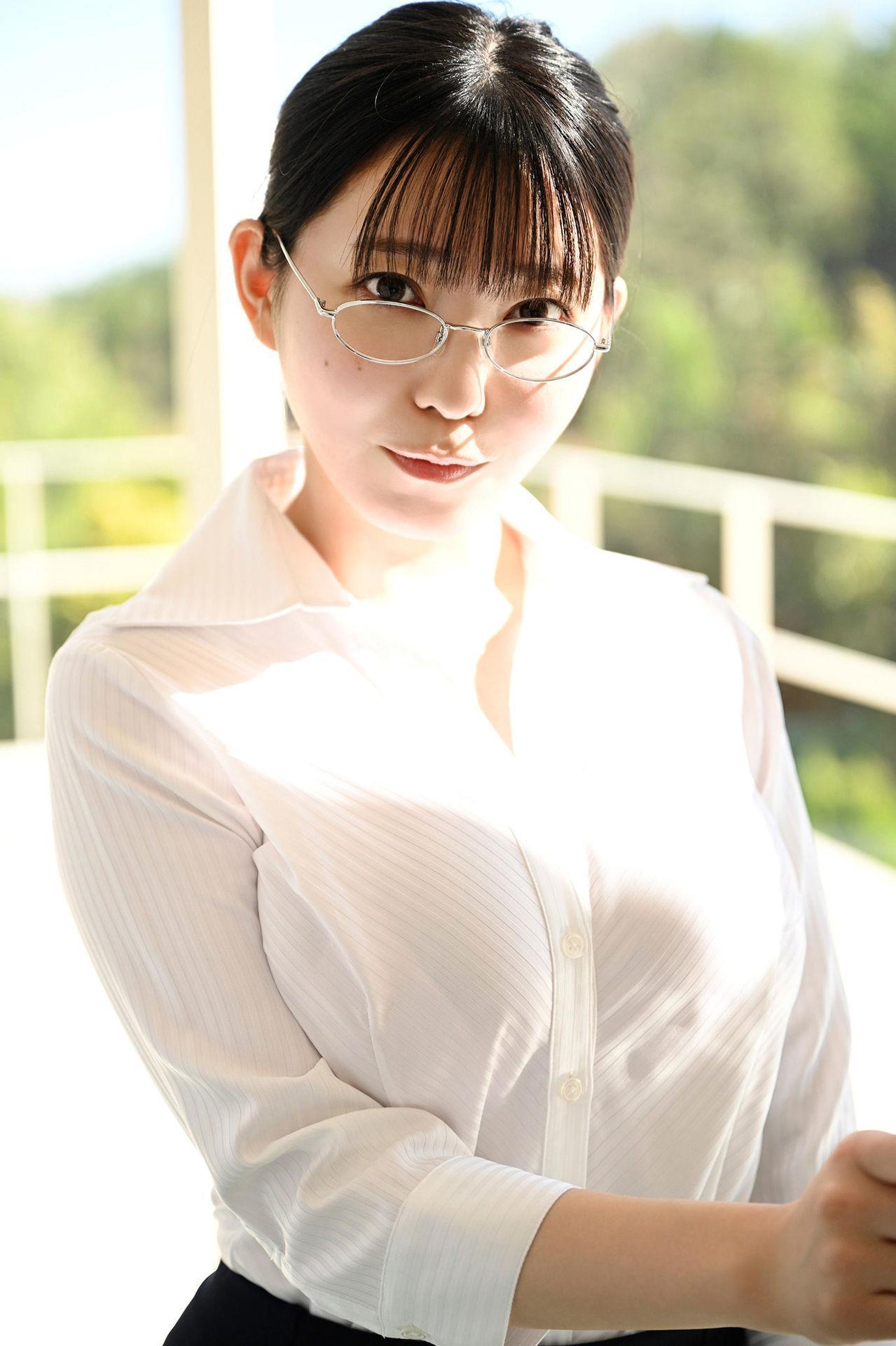 Rui Shido 紫藤るい, ヤンマガデジタル写真集 「１４０Ｐ完全版 ＮＥＸＴ推しガール！１～４」 Set.02(2)