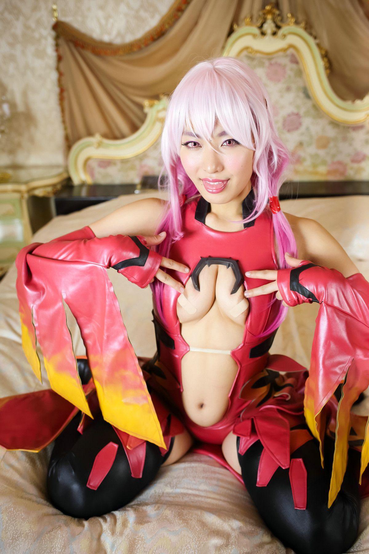 由愛可奈 《Guilty Crown》楪いのり [SEVEN D SISTERS] 写真集(31)