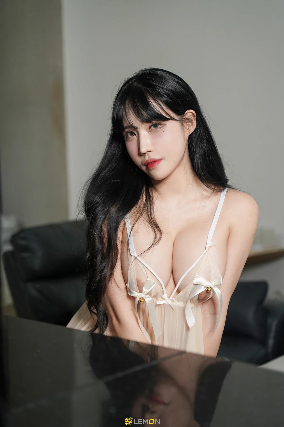 Hani 하니, KIMLEMON Vol.01 Photobook Set.01(22)
