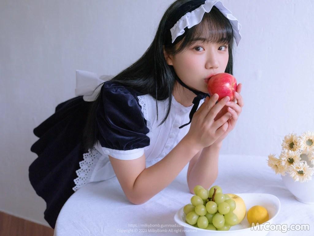 [MilkyBomb] Yui: Vol.3 Maid (291 photos )(116)