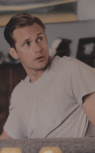 Alexander Skarsgard  - Page 2 6dOwEHj0_o