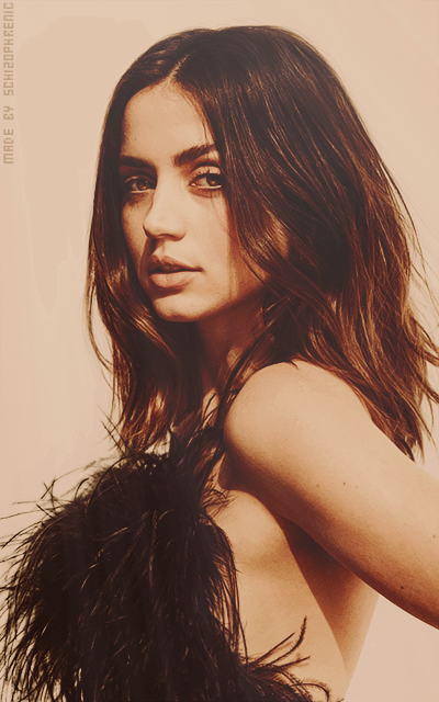 Ana de Armas V1Qz1jqK_o