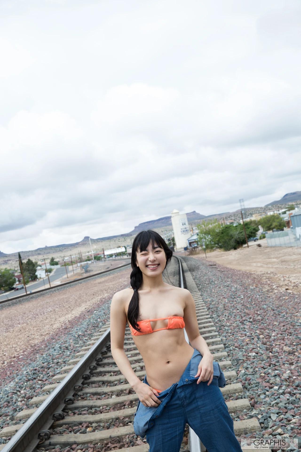 Kana Yume 由愛可奈, Graphis Gals 「Pure Bible」 Set.01(4)