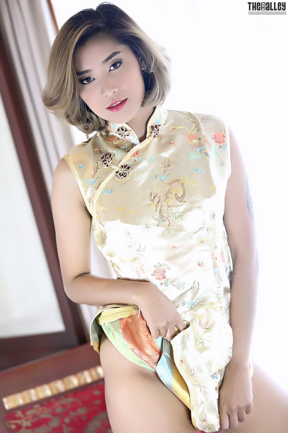 Apple The Black Alley Photobook Set.30(6)