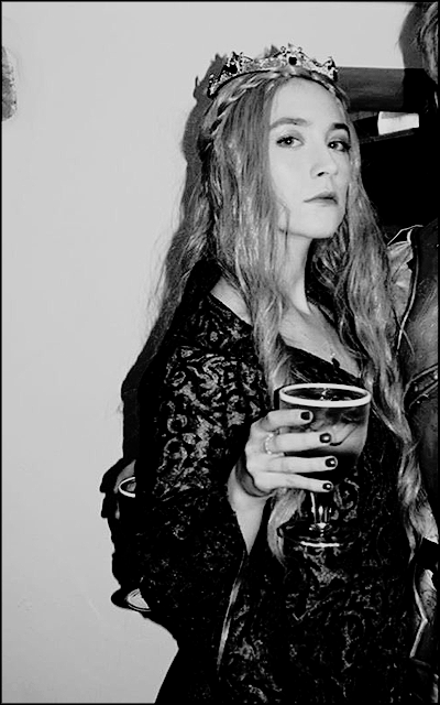 Alexandrine Lyons