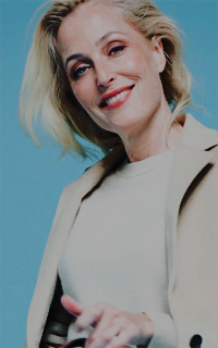 Gillian Anderson QF06gLqp_o