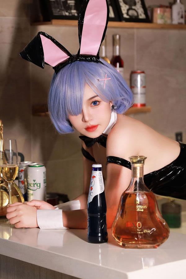 极品福利姬桃暖酱 - 雷姆兔女郎(22)