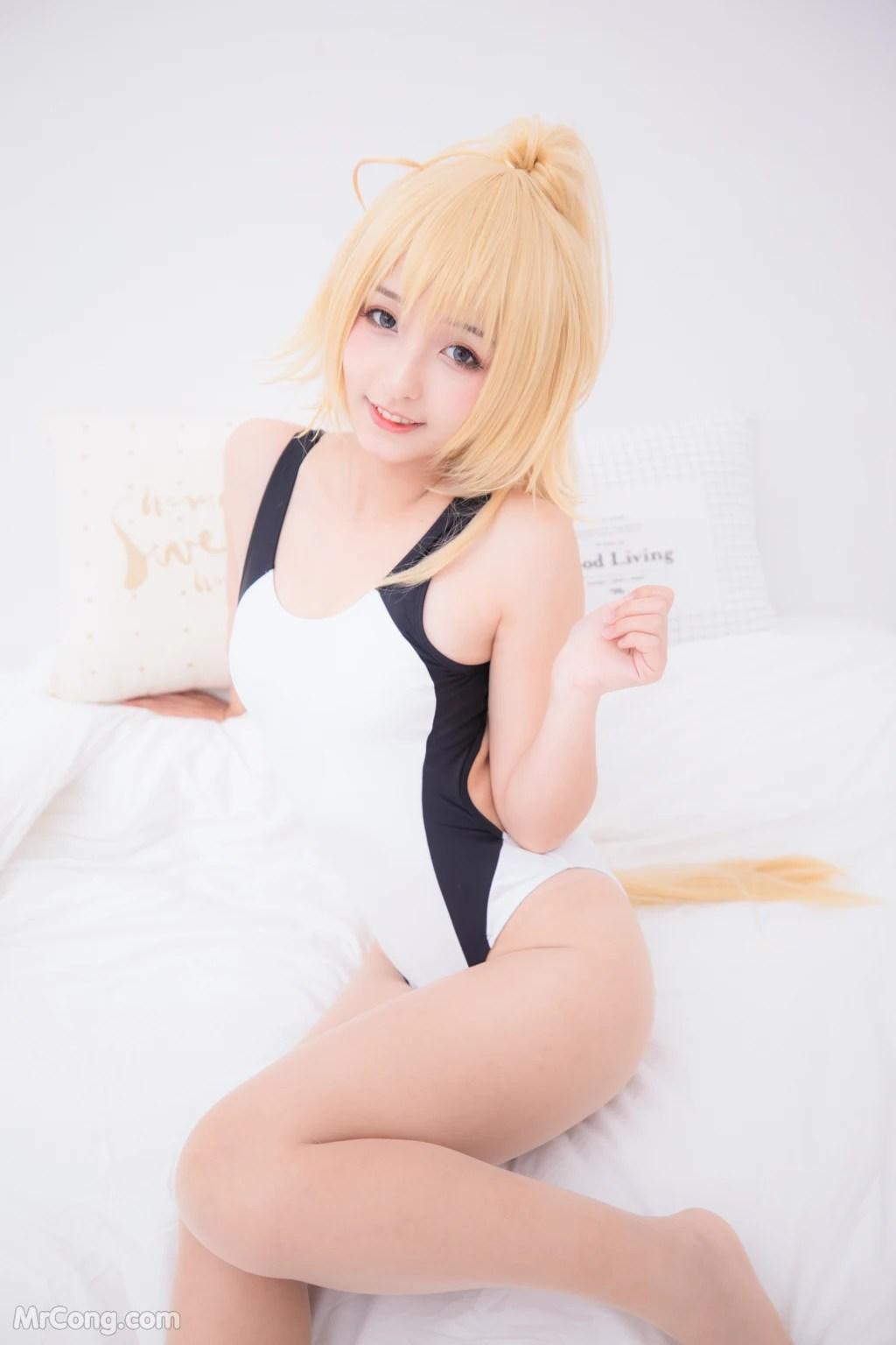 Coser@神楽坂真冬 Vol.036: 电子相册-白贞德《Swimingthedrea》(150 photos)(59)