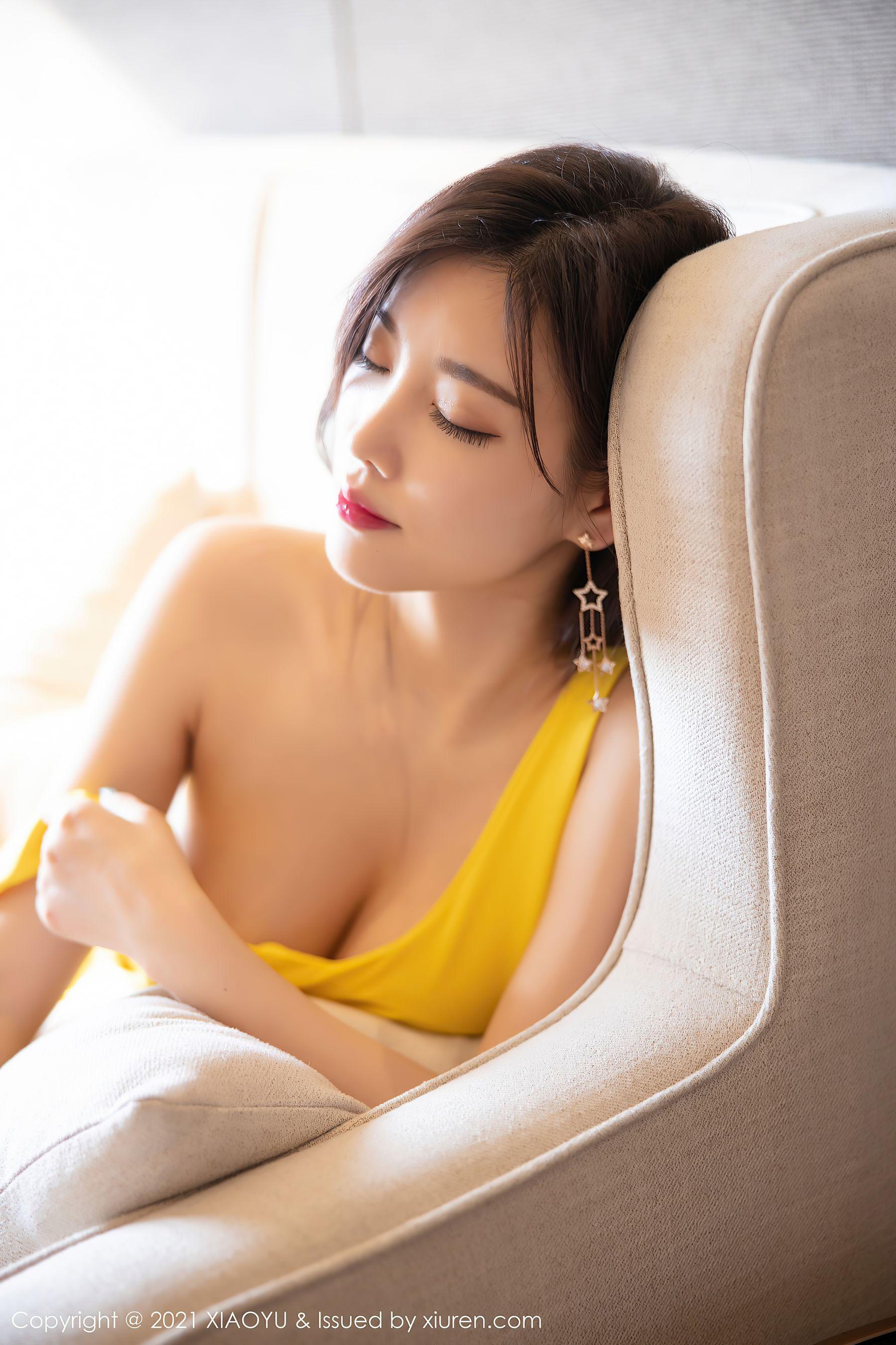 [语画界XIAOYU] Vol.487 杨晨晨sugar – 格外显眼的黄色连衣裙(63)