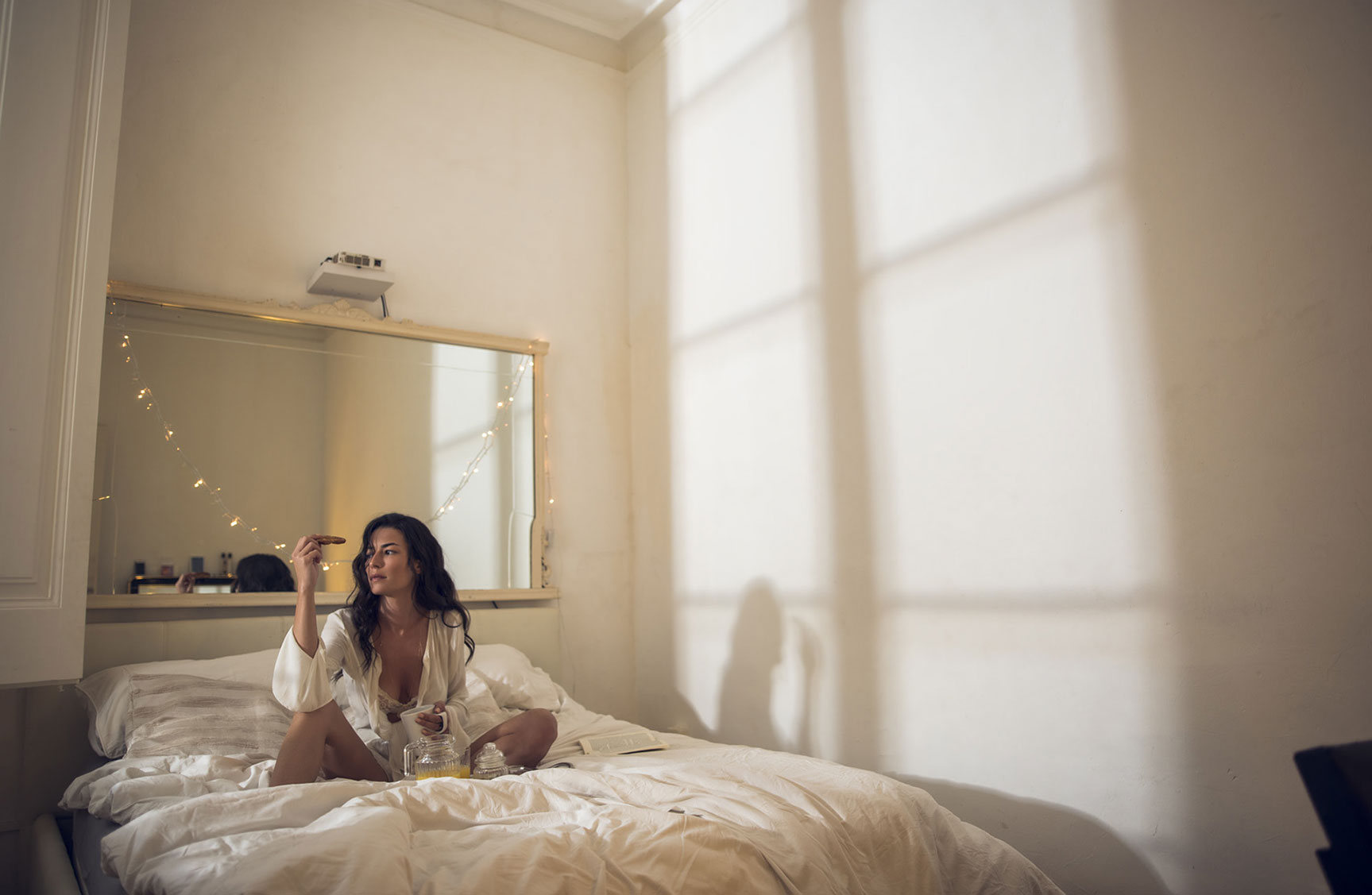 Lazy Morning / Laura Angelats by BRVJO Lazy Morning / Laura Angelats by BRVJO