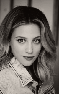 Lili Reinhart NKbttfL7_o