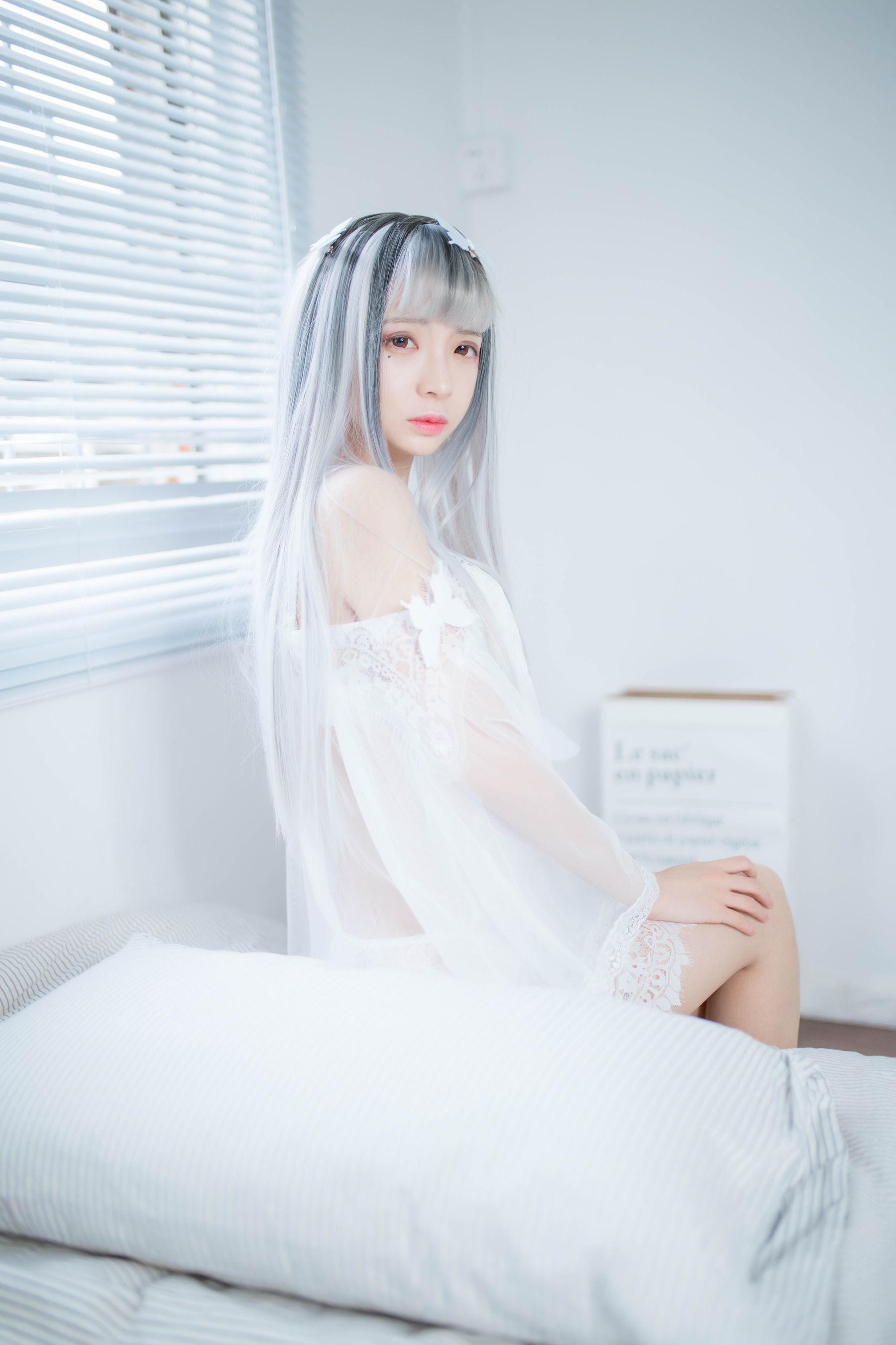 [网红COSER] 疯猫ss – 透明白纱 写真集(20)