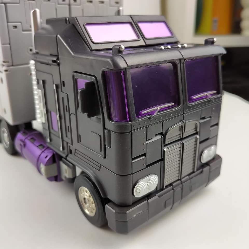 [DX9toys] Produit Tiers - Jouet Attila (D13 à D17) - aka Menasor/Menaseur (Stunticons) - Page 3 P9CdKPVp_o