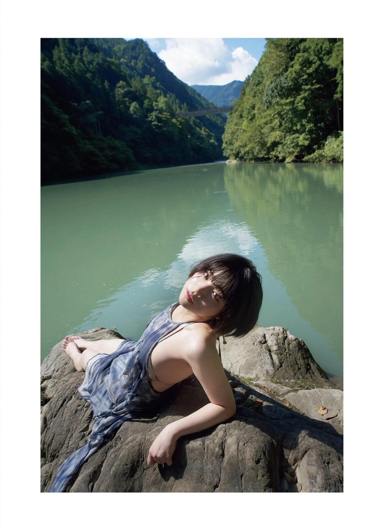 Nagi Nemoto 根本凪, B.L.T. 写真集 Monster Round 3(6)