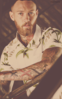 Billy Huxley - Page 7 UZrOSx9o_o