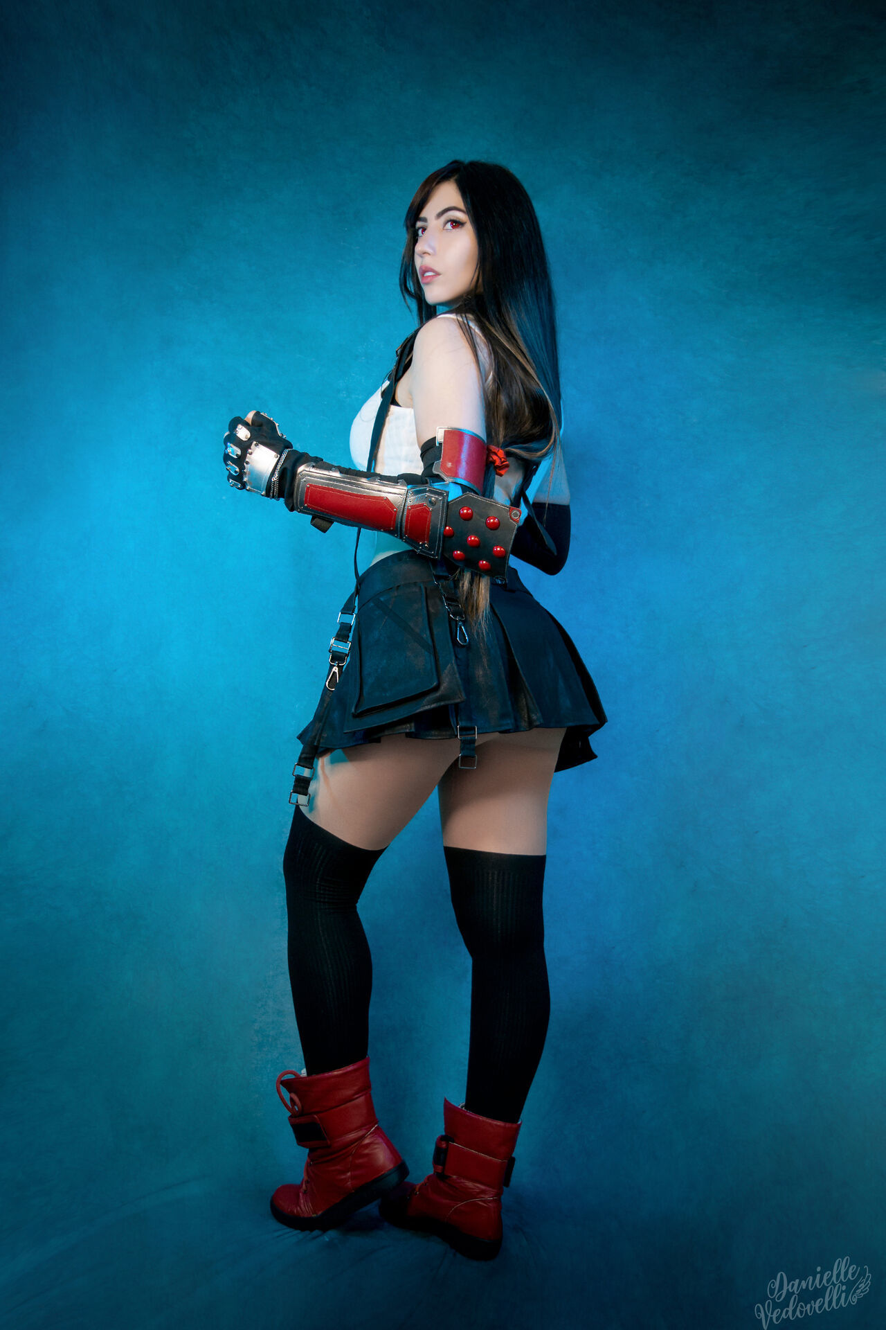 Danielle Vedovelli - Tifa Lockhart (New Set)
