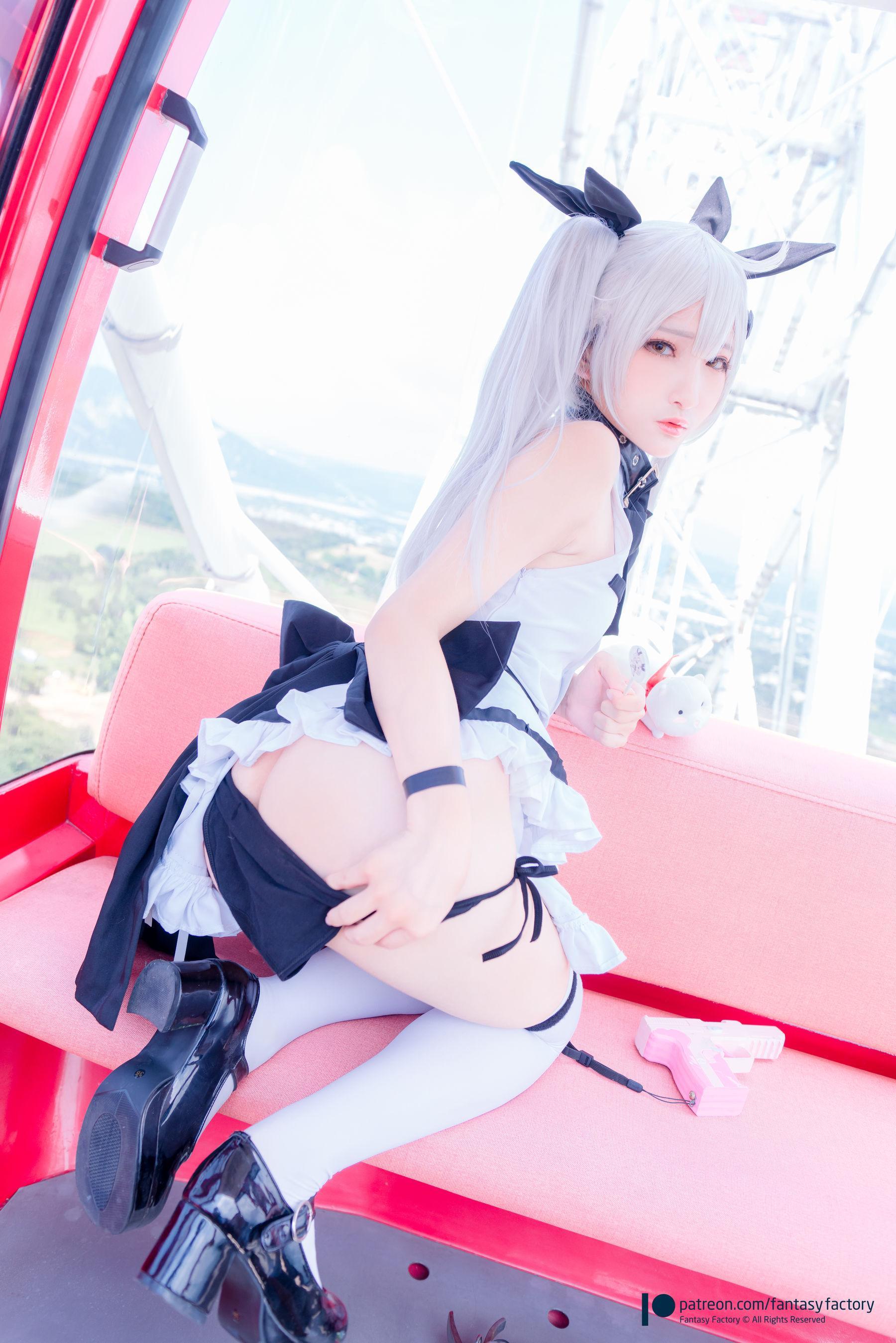 [Cosplay] 小丁 《Fantasy Factory》 黑白 薄纱 网袜 写真集(25)