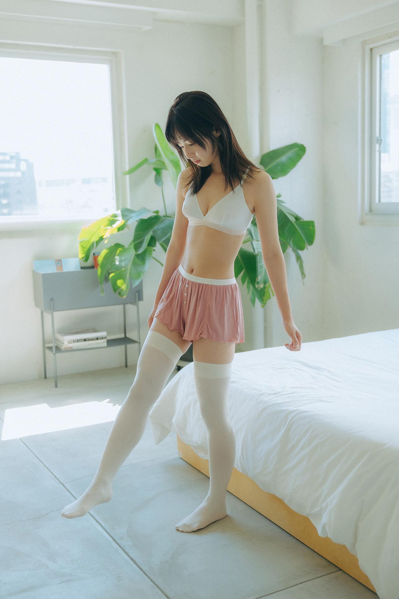 Yuka Oki 沖侑果, FLASHデジタル写真集 [Breaking compliance] Set.01(7)