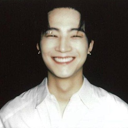 Voir un profil - Yeon-Min Lee 1X112RqY_o