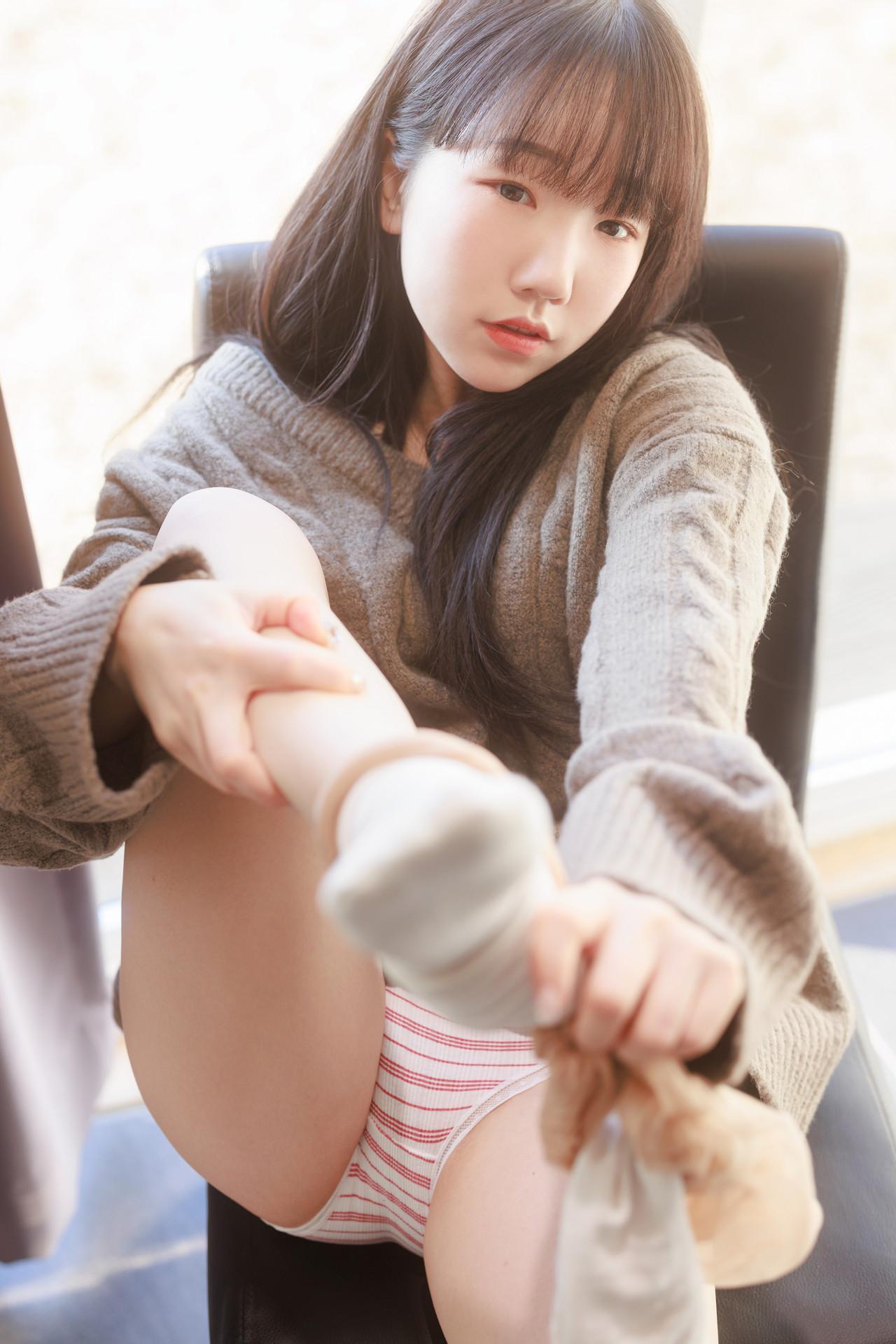 Han Yeri 한예리, [SWEETBOX] OHAYO No.02(70)