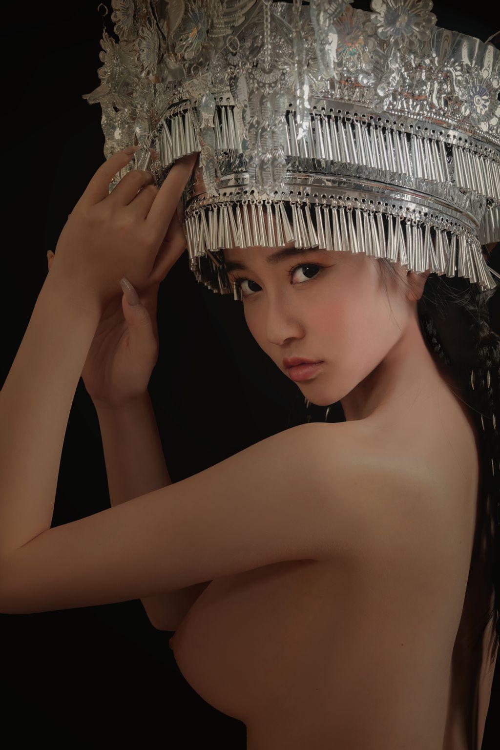 Coser@年年Nnian: 苗疆女孩 (50 photos)(43)