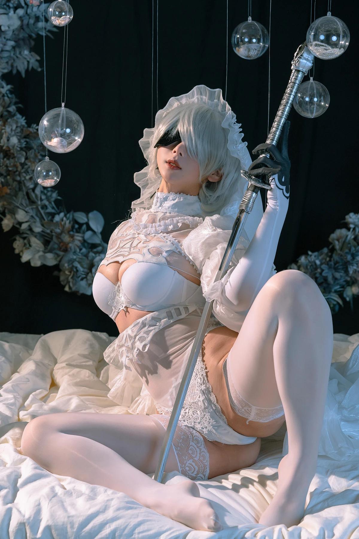 Cosplay 云溪溪Yunx1x1 & 奶桃 – 2B本 YoRHa No.2 Type B 上 Set.02(3)