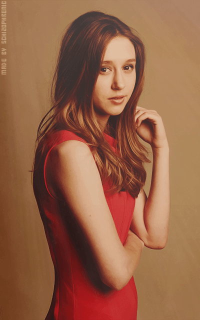 Taissa Farmiga N1NwOQLf_o