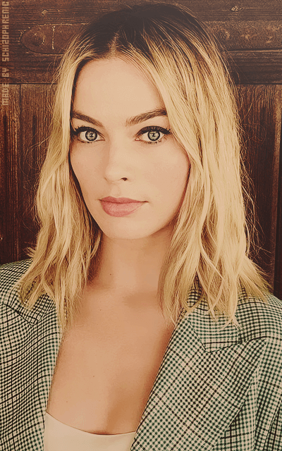 Margot Robbie QY9Y0fLh_o