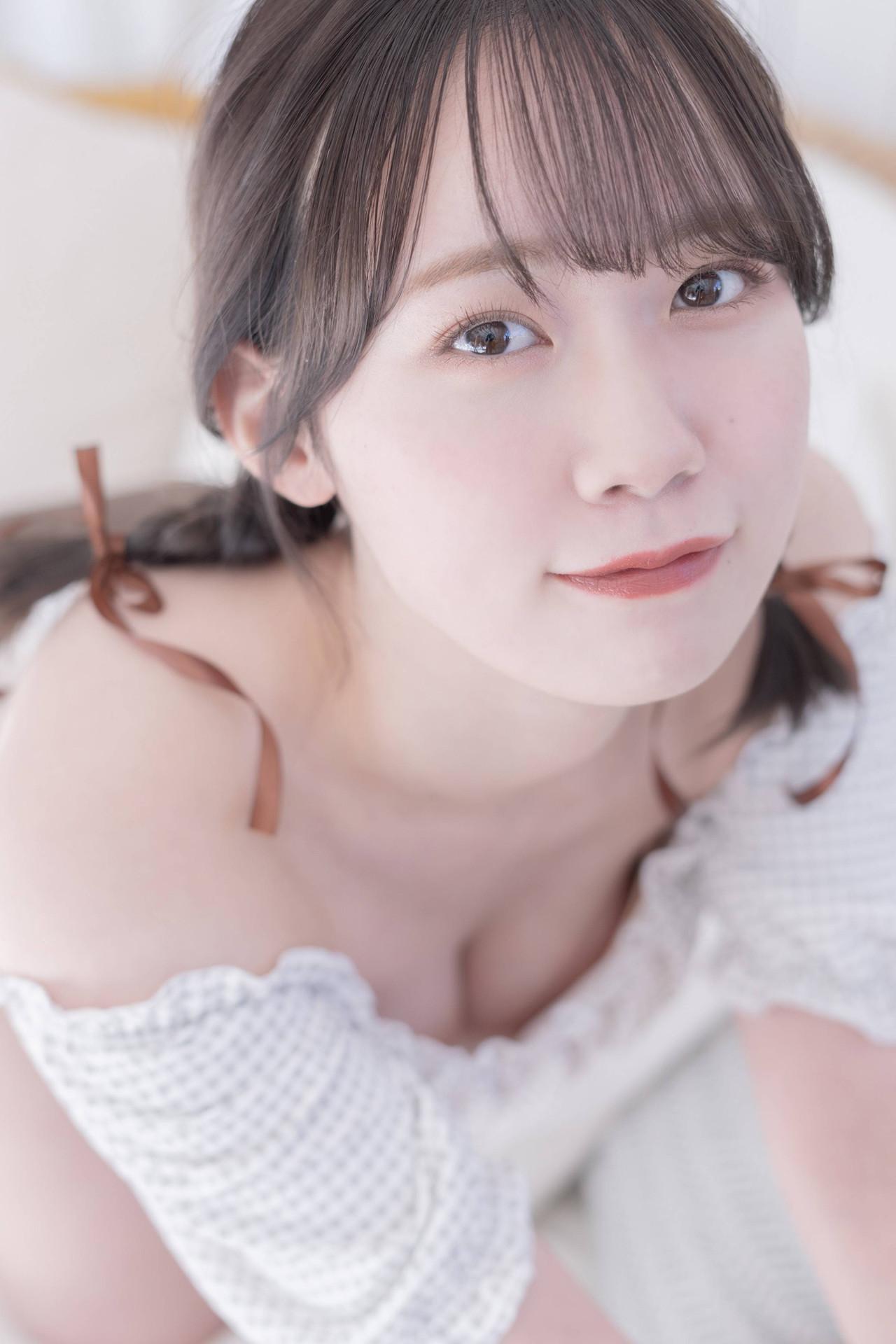 Yuna Hattori 服部有菜, 48Times Premium Album 写真集 Set.01(12)