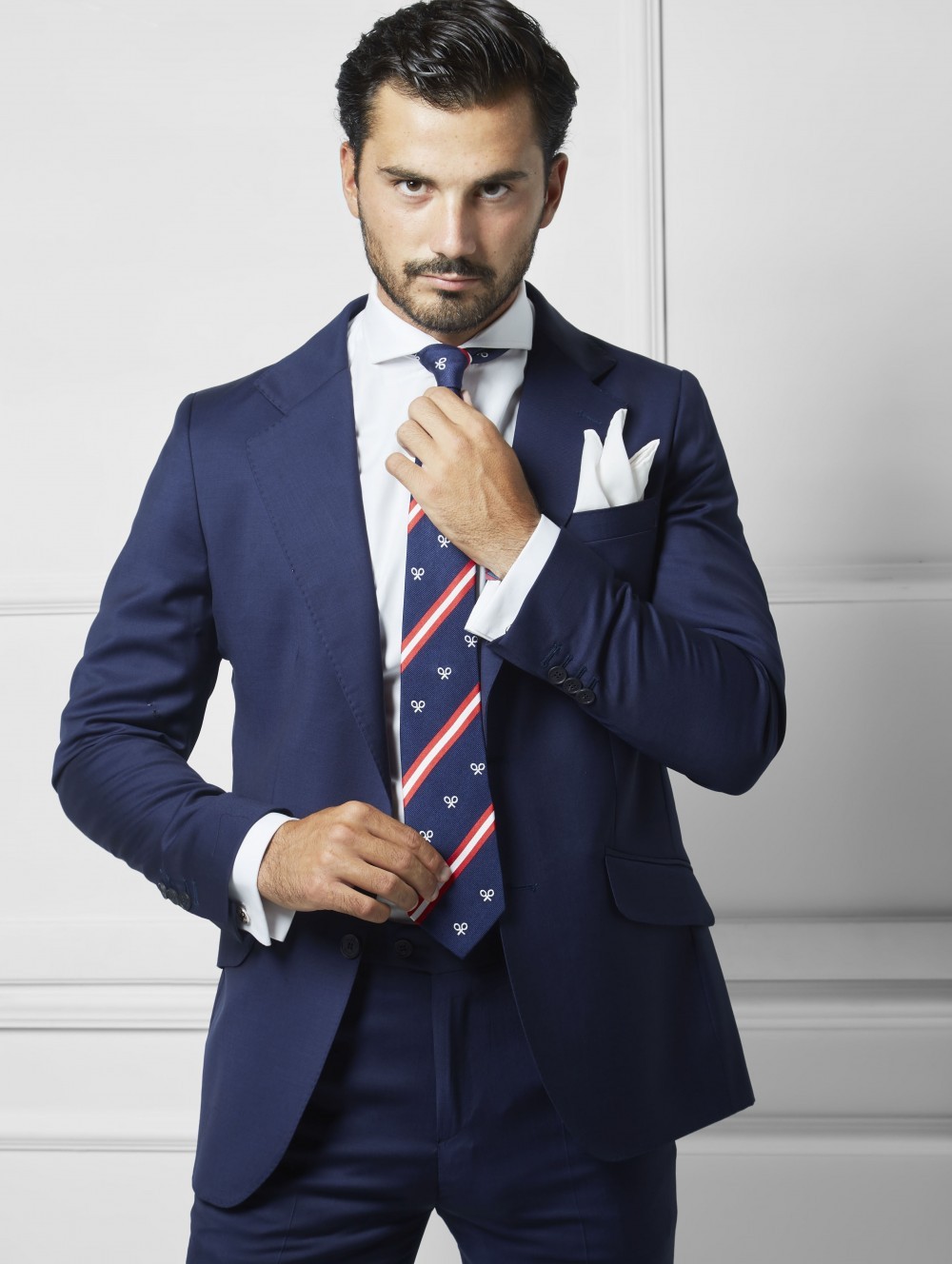 MALE MODELS IN SUITS: MANU MORAL for SILBÓN
