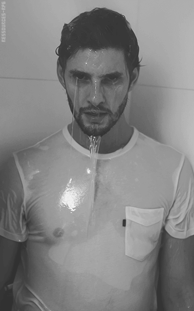 Ben Barnes - Page 2 4C0UDEJl_o