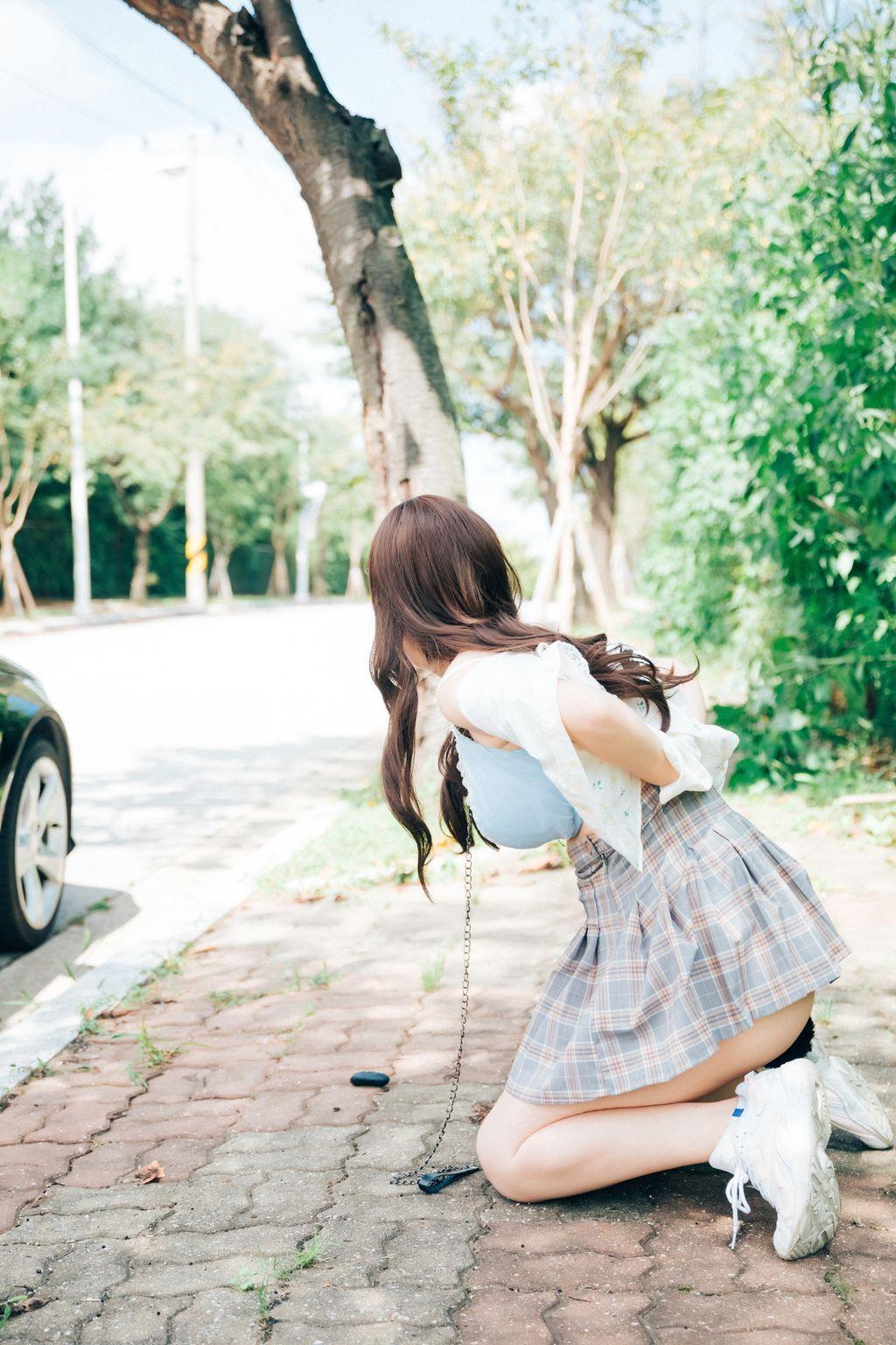 [Loozy] Mozzi (모찌): Pee Dog Play (104 photos )(44)