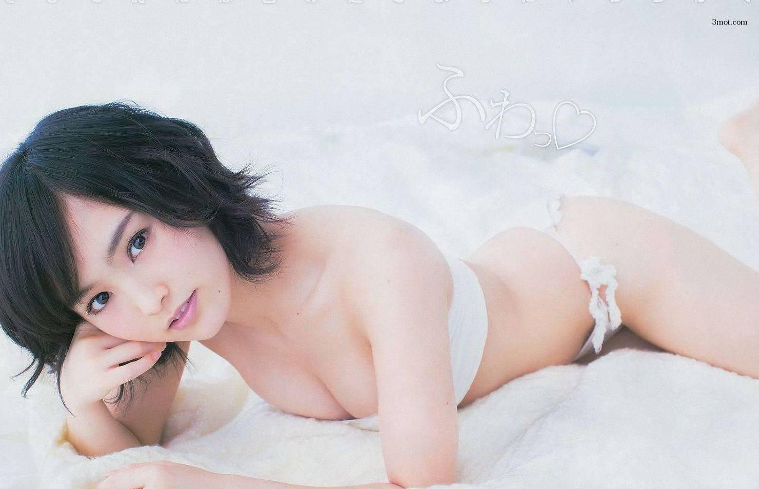 [Weekly Young Jump] Y14.17 山本彩 久慈暁子(5)