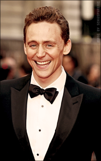 Tom Hiddleston 5Fhjt7eI_o