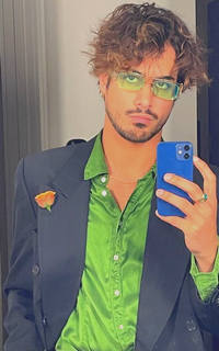 Avan Jogia GMj4suEv_o