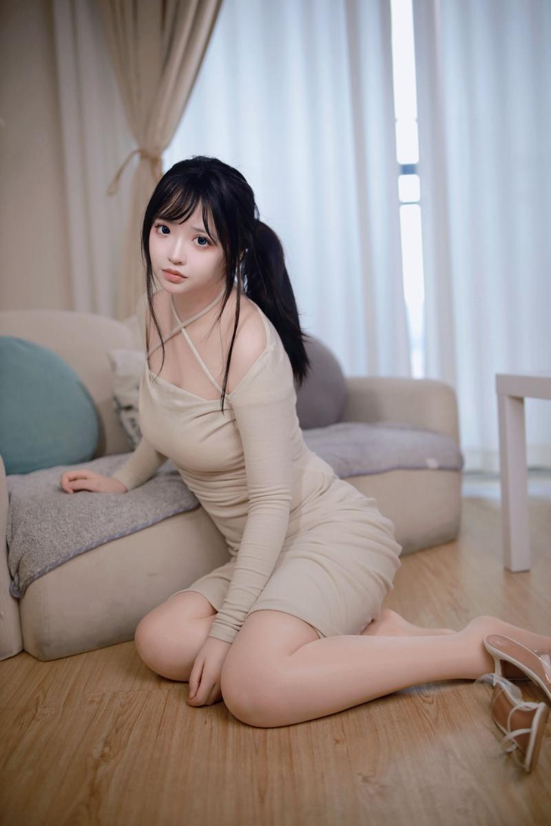 [Cosplay] 疯猫ss – 晚安