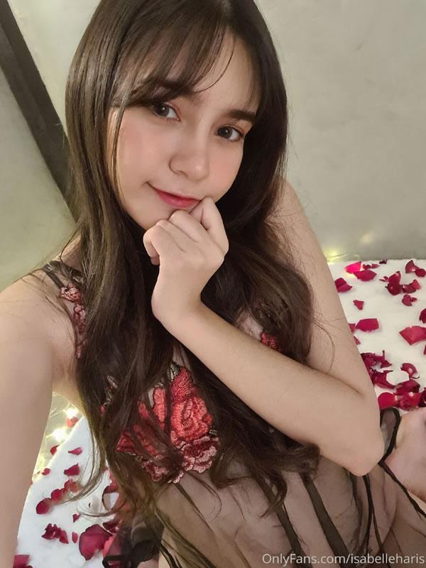 颜值网红Bella Onlyfans尺度私拍视图(12)