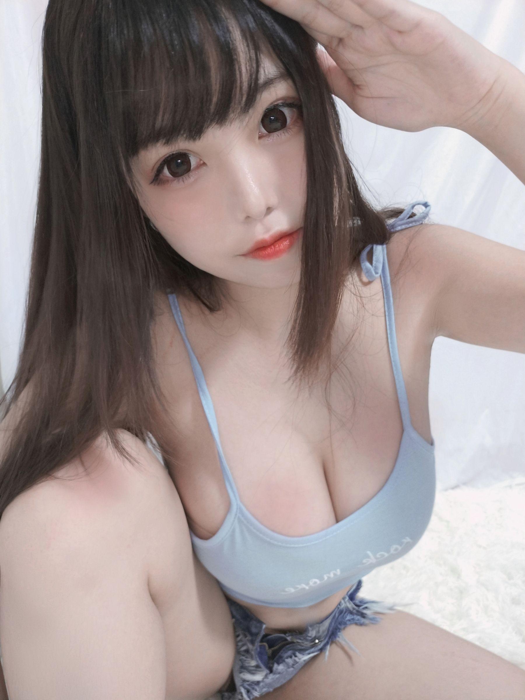 [Cosplay] 萌系小姐姐蜜汁猫裘 – 夏日迷糊大姐姐(19)