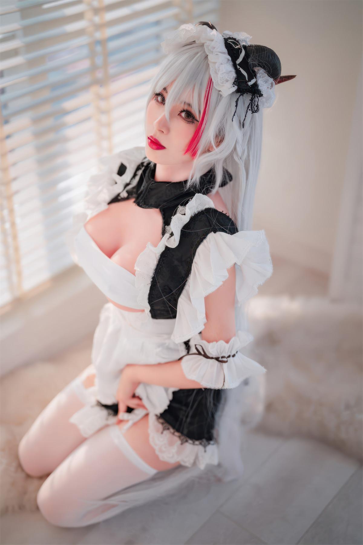 Cosplay 轩萧学姐 碧蓝航线 埃吉尔女仆(2)