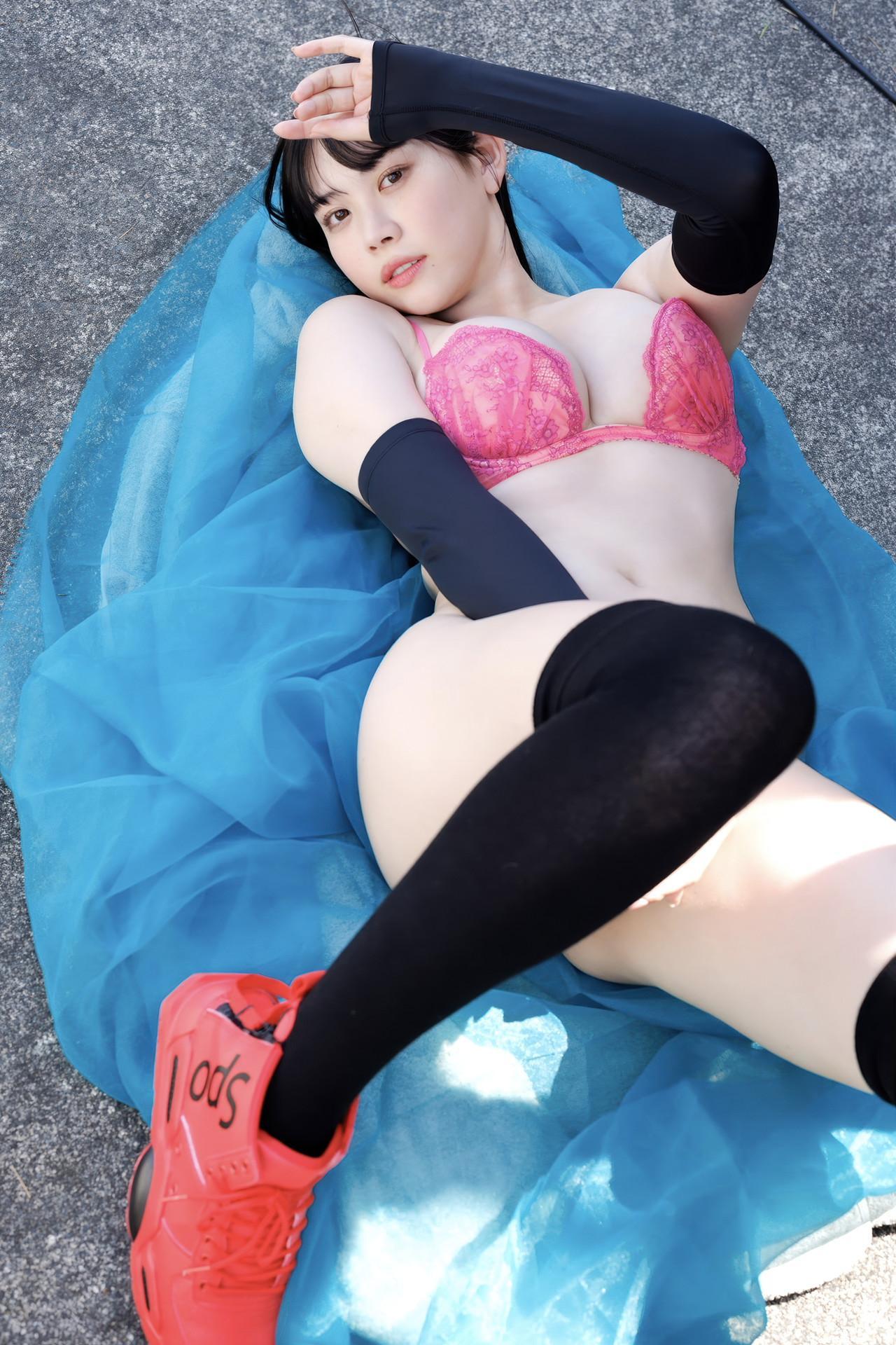 Seina Shinomi 篠見星奈, 写真集 「SEINA MODE 流れ星をみた」 Set.03(42)