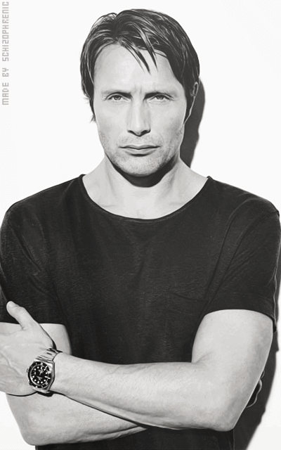 Mads Mikkelsen 457XQ4Am_o