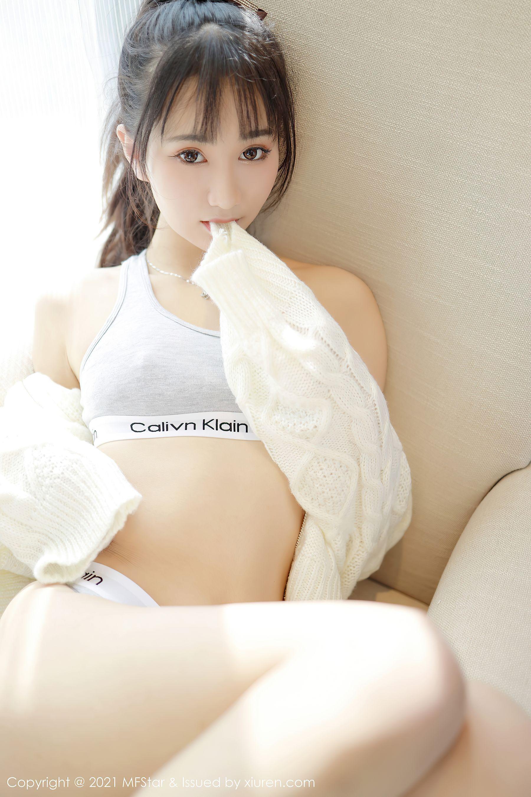 [模范学院MFStar] Vol.467 小果冻儿 – 运动内衣修饰的苗条身姿(22)