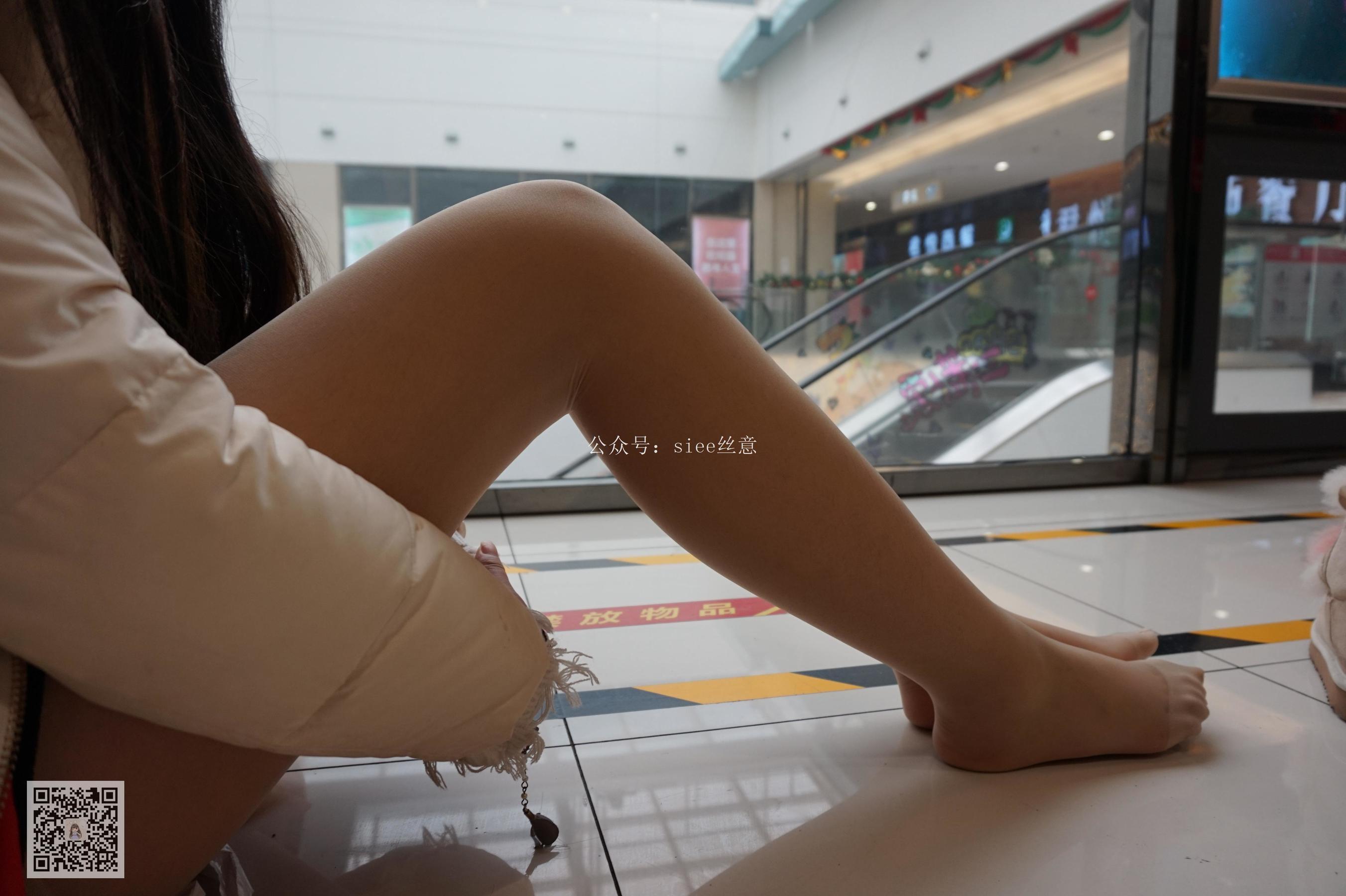曦曦《寒冬里的薄丝》 [丝意SIEE] No.041 写真集(56)